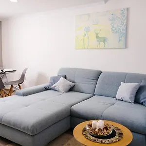 Hidden Gem At Center Next To Gozsdu Garden And Synagogue Appartamento Budapest